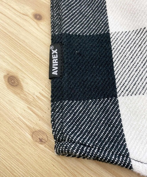 AVIREX（アヴィレックス）の「デイリー コットンフランネル ブロックチェック ワークシャツ（シャツ/ブラウス・メンズ・グレー/グリーン/レッド/ホワイト・XXL/L/XL/M）」の9枚目の写真