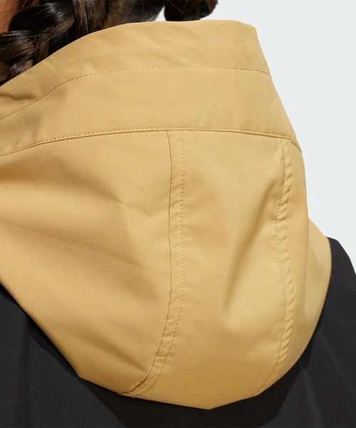 adidas（アディダス）の「PRSVE オーバーサイズフィット ウーブン フルジップジャケット / アディダス（マウンテンパーカー・レディース・グリーン/ベージュ/ブラック・LARGE/MEDIUM/SMALL/X-LARGE/X-SMALL）」の12枚目の写真