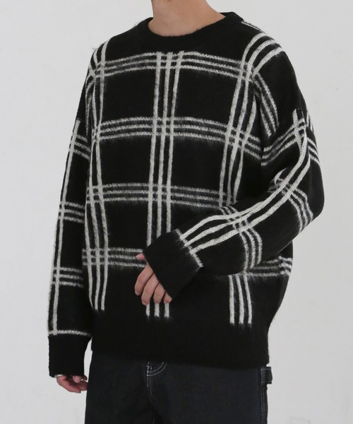 CERCA(チェルカ)の「【BEL】モヘアライク アクリルニット(RS/)(ニット/セーター・メンズ・ホワイト系その他2/ホワイト系その他3/ホワイト系その他4/ブラック系その他2/ブラック系その他3/ブラック系その他4/グレー系その他2/ブラウン系その他2/ベージュ系その他2・LARGE/MEDIUM)」の6枚目の写真