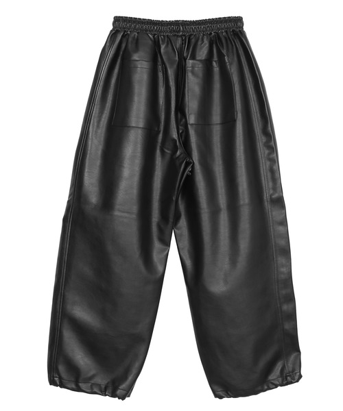 Figments（フィグメンツ）の「フェイクレザ－バギーパンツ（その他パンツ・レディース・ブラック・FREE）」の3枚目の写真