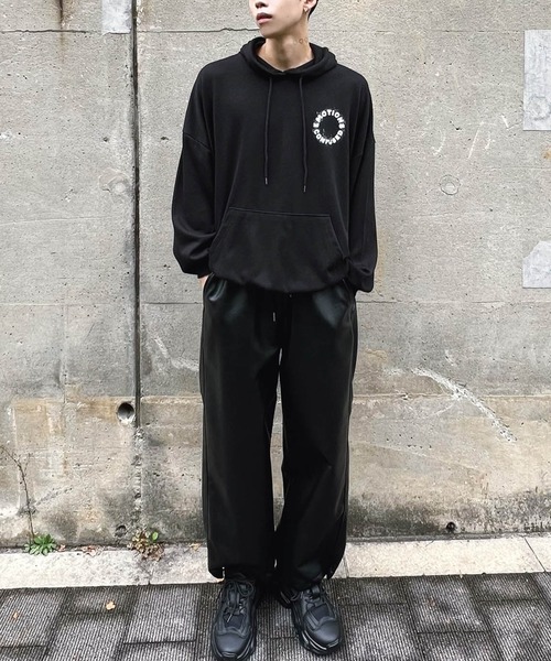 Figments（フィグメンツ）の「フェイクレザ－バギーパンツ（その他パンツ・レディース・ブラック・FREE）」の14枚目の写真