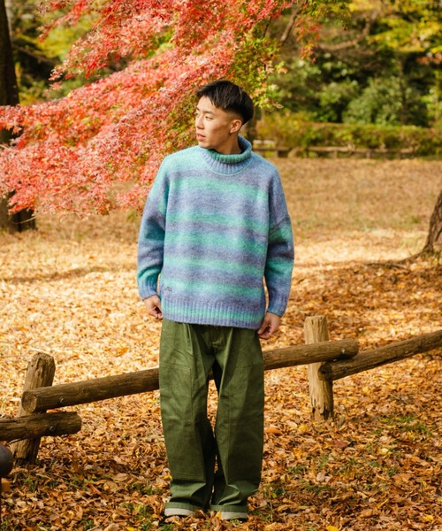 WudgeBoy(ワッジボーイ)の「gradation turtleneck knit(ニット/セーター・レディース・ブラウン/ピンク/イエロー/ブルー・フリー)」の10枚目の写真