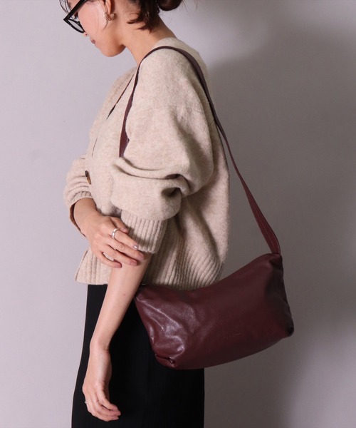 Legato Largo（レガートラルゴ）の「(LF)【Legato Largo】"洗えるフェイクレザー"ワンショルダー バッグ（ショルダーバッグ・レディース・バーガンディー/グレイッシュベージュ/アイボリー/ブラック・ONE SIZE）」の4枚目の写真