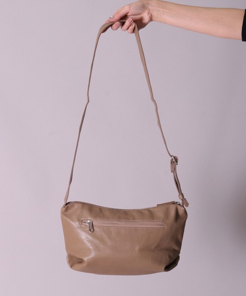 Legato Largo（レガートラルゴ）の「(LF)【Legato Largo】"洗えるフェイクレザー"ワンショルダー バッグ（ショルダーバッグ・レディース・バーガンディー/グレイッシュベージュ/アイボリー/ブラック・ONE SIZE）」の18枚目の写真