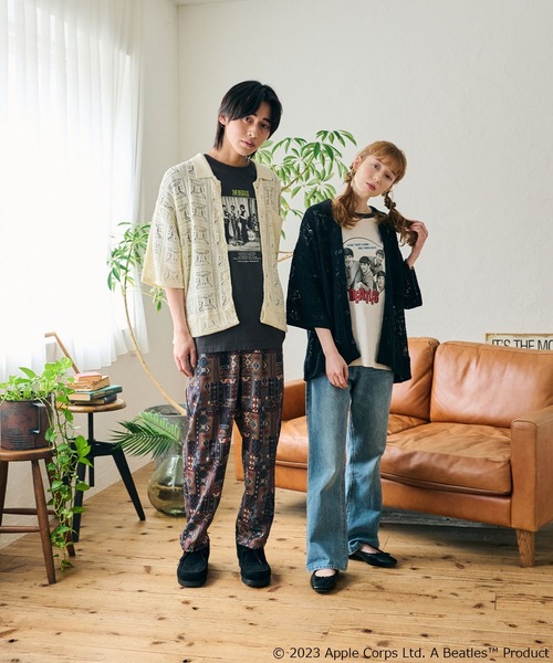 The Beatles(ザビートルズ)の「【THE BEATLES/ザ ビートルズ】 ビッグシルエット フォトプリントTシャツ(Tシャツ/カットソー・レディース・オフホワイト/グレー/チャコールグレー・MEDIUM/LARGE/X-LARGE)」の10枚目の写真