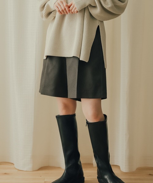SENSE OF PLACE by URBAN RESEARCH(センスオブプレイスバイアーバンリサーチ)の「センタープレスバミューダパンツ(その他パンツ・レディース・ライトベージュ/モカ/チャコールグレー・SMALL/MEDIUM)」の2枚目の写真