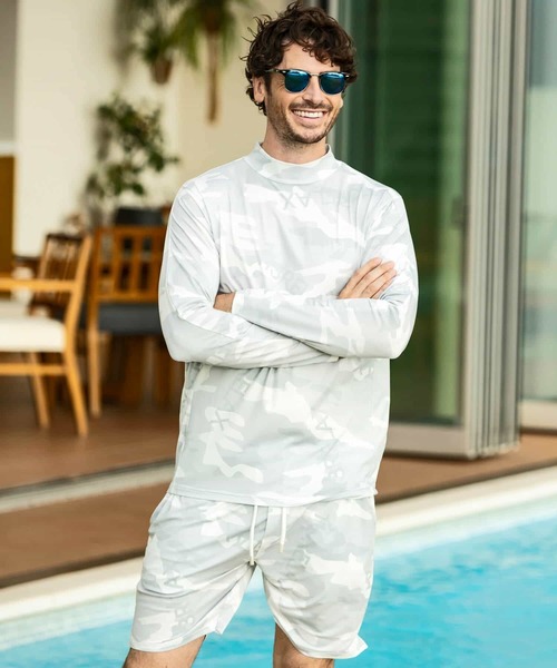 1piu1uguale3 RELAX(ウノピュウノウグァーレトレリラックス)の「1PIU1UGUALE3 RELAX(ウノピゥウノウグァーレトレ リラックス)カモ柄モックネックラッシュガード(ラッシュガード・メンズ・ホワイト/ブラック・S/M/L/XL/XXL)」の20枚目の写真