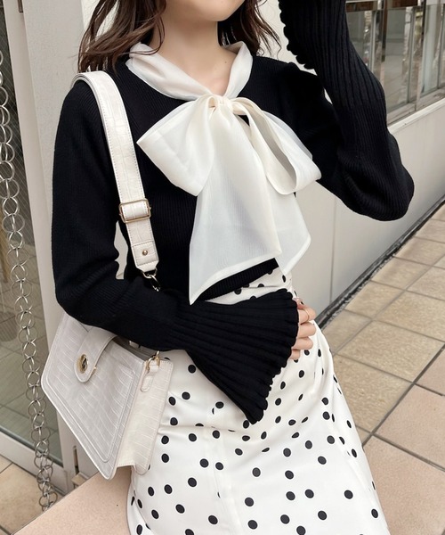 one after another NICE CLAUP（ワンアフターアナザーナイスクラップ）の「2wayボウタイベルスリーブニット（ニット/セーター・レディース・ブラック系その他/ピンク系その他/オフホワイト/ブラック/ホワイト系その他・FREE）」の3枚目の写真