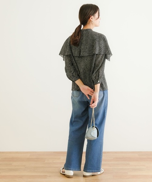 URBAN RESEARCH（アーバンリサーチ）の「ランダムドットケープブラウス（シャツ/ブラウス・レディース・ブラック系その他/ホワイト系その他・FREE）」の11枚目の写真