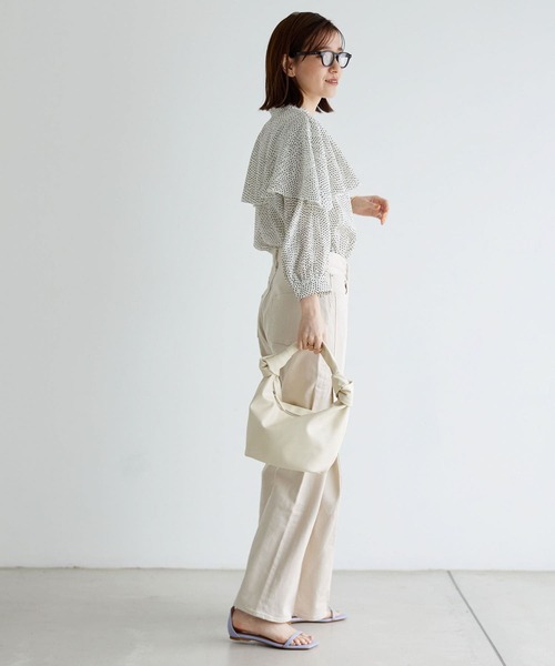 URBAN RESEARCH（アーバンリサーチ）の「ランダムドットケープブラウス（シャツ/ブラウス・レディース・ブラック系その他/ホワイト系その他・FREE）」の19枚目の写真