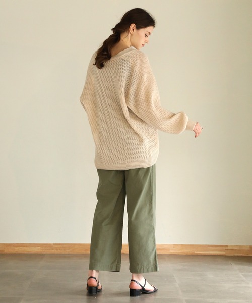 aity(アイティ)の「ハニカムニットVネックPO(ニット/セーター・レディース・ライトベージュ/アイボリー/ラベンダー/ブラック・M)」の10枚目の写真