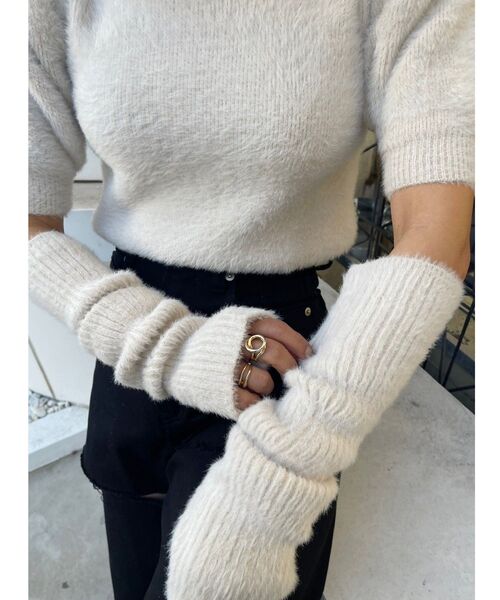 EVRIS（エヴリス）の「ファンシーヤーンアームウォーマーニットトップス（ニット/セーター・レディース・ブラック/パープル/アイボリー・FREE）」の13枚目の写真