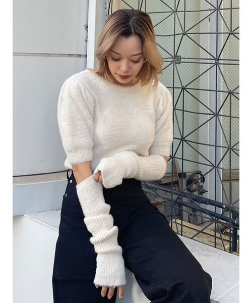 EVRIS（エヴリス）の「ファンシーヤーンアームウォーマーニットトップス（ニット/セーター・レディース・ブラック/パープル/アイボリー・FREE）」の7枚目の写真