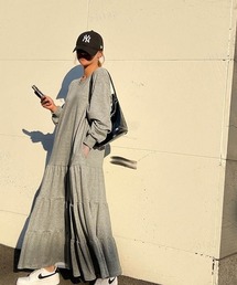 Dalfwin（ダールフィン）の「韓国ファッションティアードスウェットロングワンピース（ワンピース）」