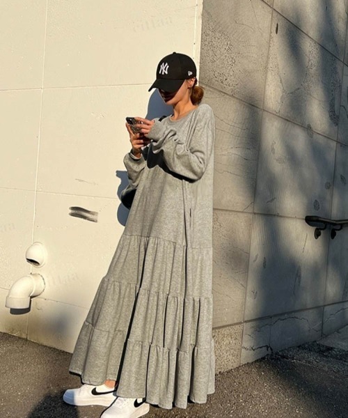 Dalfwin（ダールフィン）の「韓国ファッションティアードスウェットロングワンピース（ワンピース・レディース・グレー/パープル/グレー系その他/ブラック/ライトグリーン/ホワイト・FREE）」の16枚目の写真