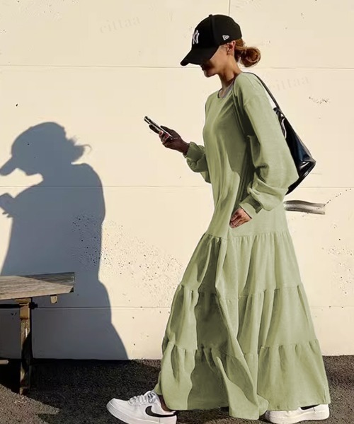 Dalfwin（ダールフィン）の「韓国ファッションティアードスウェットロングワンピース（ワンピース・レディース・グレー/パープル/グレー系その他/ブラック/ライトグリーン/ホワイト・FREE）」の11枚目の写真