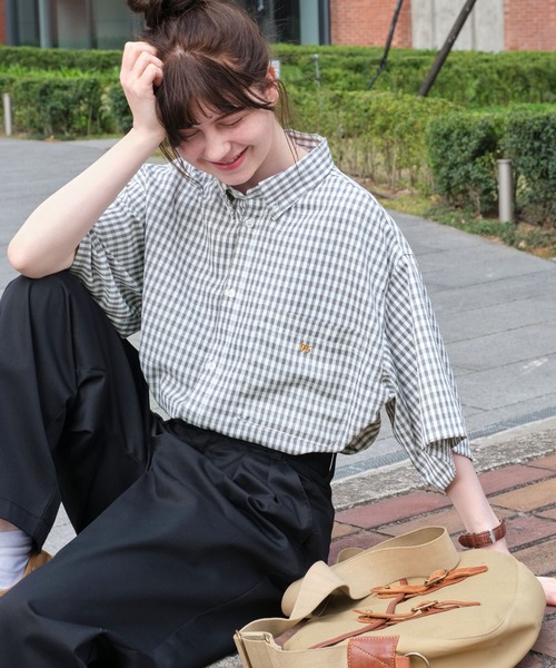 she tokyo 半袖ブラウス シャツ ハーフジップ ボタンダウン ブラック WOMENS/トップス/シャツ/ブラウス(半袖)｜THE TOKYO ONLINE STORE