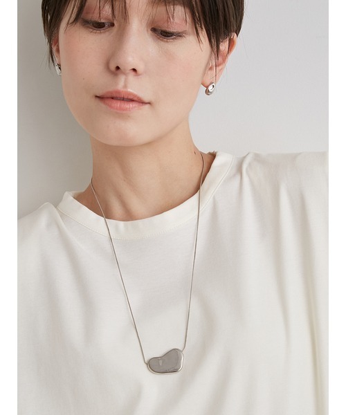 emmi(エミ)の「【emmi atelier】ニュアンスメタルネックレス(ネックレス・レディース・ゴールド/シルバー・FREE)」の1枚目の写真