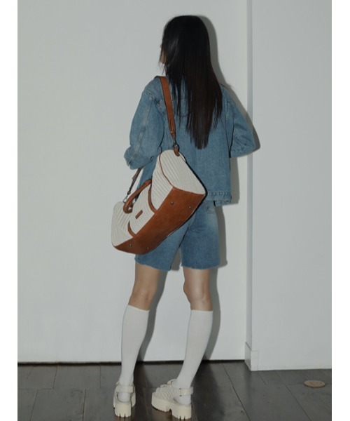 AMAIL(アマイル)の「Half cutting denim(デニムパンツ・レディース・ブルー・S/M)」の5枚目の写真