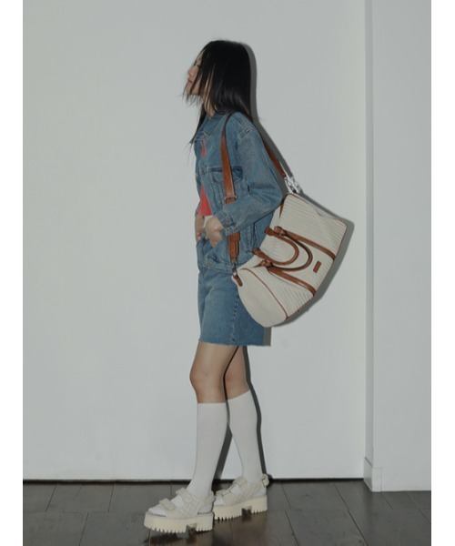 AMAIL(アマイル)の「Half cutting denim(デニムパンツ・レディース・ブルー・S/M)」の6枚目の写真