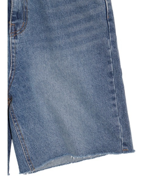 AMAIL(アマイル)の「Half cutting denim(デニムパンツ・レディース・ブルー・S/M)」の10枚目の写真