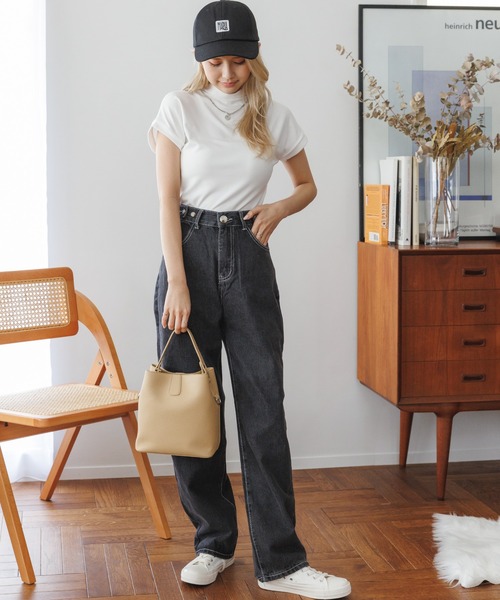 Ada.（エイダ）の「韓国ファッション 秋も大活躍アイテム！ もっちり柔らか！ フレンチスリーブ スムース カットソー 韓国 トップス（Tシャツ/カットソー・レディース・ブラック/ブラウン/ホワイト・FREE）」の17枚目の写真