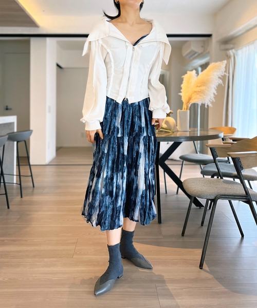 Jewelobe（ジュエローブ）の「ワイドカラージップアップトレーナー（ブルゾン・レディース・ホワイト/ブラック・FREE）」の12枚目の写真