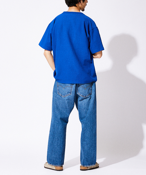 Champion（チャンピオン）の「【CHAMPION / チャンピオン】別注 リバースウィーブTシャツ（Tシャツ/カットソー・メンズ・ブラック/ホワイト/アイボリー/ブルー系その他・MEDIUM/LARGE/X-LARGE/XX-LARGE）」の5枚目の写真