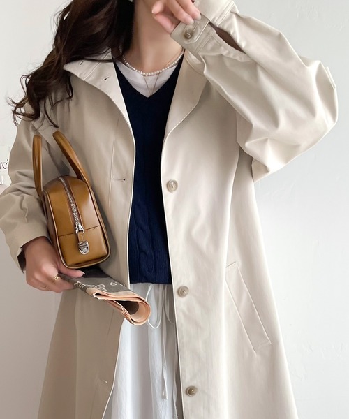 classicalelf（クラシカルエルフ）の「Aラインシルエットでお洒落＆上級見え。タックロングコート（トレンチコート・レディース・グレイッシュベージュ/ベージュ・LARGE/MEDIUM/SMALL/X-LARGE）」の15枚目の写真
