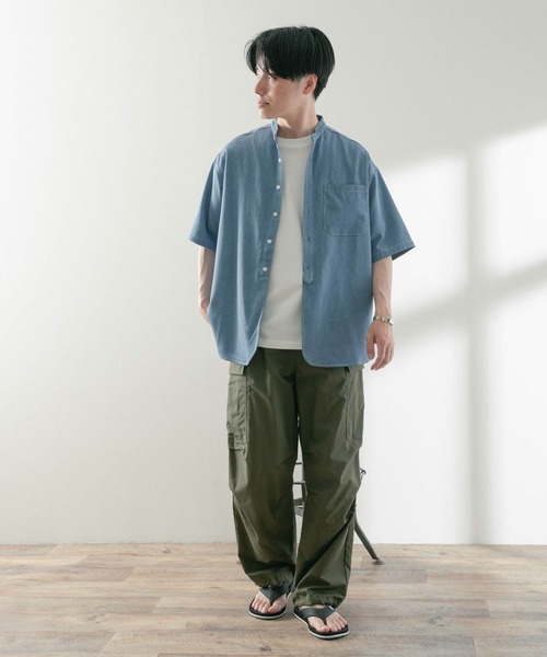 ITEMS URBANRESEARCH（アイテムズ アーバンリサーチ）の「イージーケア バンドカラー半袖シャツ（シャツ/ブラウス・メンズ・ブルー/ライトグレー/グリーン/イエロー・MEDIUM/LARGE）」の14枚目の写真