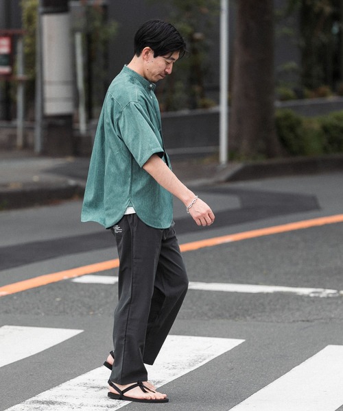 ITEMS URBANRESEARCH（アイテムズ アーバンリサーチ）の「イージーケア バンドカラー半袖シャツ（シャツ/ブラウス・メンズ・ブルー/ライトグレー/グリーン/イエロー・MEDIUM/LARGE）」の17枚目の写真