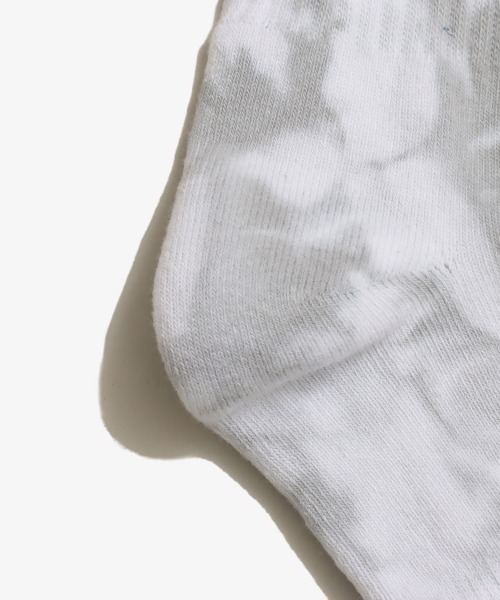 atmos pink(アトモスピンク)の「atmos TIE DYE AAA SOCKS / アトモス タイダイ トリプルエー ソックス(ソックス/靴下・メンズ・ブラック/ネイビー/グレー・26-28cm)」の17枚目の写真