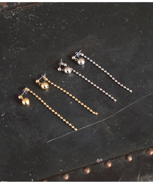 ANAP（アナップ）の「ポールロングピアス（ピアス（両耳用）・レディース・シルバー/ゴールド・FREE）」の2枚目の写真