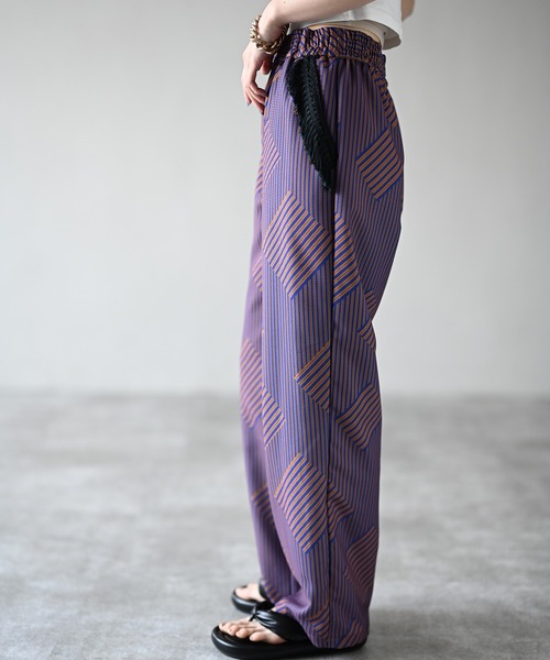 HERENCIA（ヘレンチア）の「ポケットフリンジ ジオメトリック ストライプ イージーパンツ（その他パンツ・レディース・ブラウン系その他/ブラック系その他/ブルー系その他・FREE）」の7枚目の写真