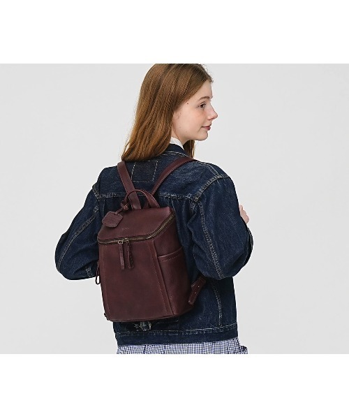 genten(ゲンテン)の「ゴートベーシック コンパクトリュック(バックパック/リュック・レディース・グレー/ブラック/ブラウン/キャメル/ダークブラック/ダークブラウン・FREE)」の1枚目の写真