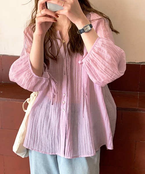 Amulet(アミュレット)の「シアーシャツ(シャツ/ブラウス・レディース・ピンク/ブルー・M/L/XL)」の2枚目の写真
