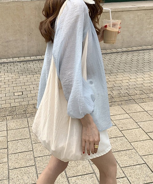 Amulet(アミュレット)の「シアーシャツ(シャツ/ブラウス・レディース・ピンク/ブルー・M/L/XL)」の7枚目の写真