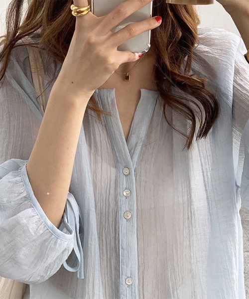 Amulet(アミュレット)の「シアーシャツ(シャツ/ブラウス・レディース・ピンク/ブルー・M/L/XL)」の11枚目の写真