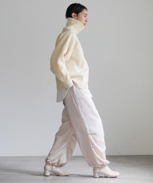 select MOCA（セレクトモカ）の「スポンディッシュダブルジップニット