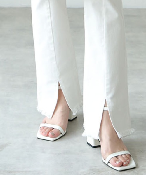 each（イーチ）の「前スリットスキニーデニム（デニムパンツ・レディース・ブラック/ブルー/ホワイト・LARGE/MEDIUM）」の10枚目の写真