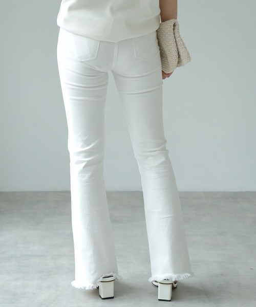 each（イーチ）の「前スリットスキニーデニム（デニムパンツ・レディース・ブラック/ブルー/ホワイト・LARGE/MEDIUM）」の6枚目の写真