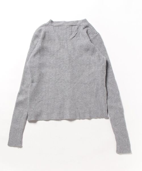 NANEA(ナネア)の「Vネックリブニットカーディガン(カーディガン/ボレロ・レディース・パープル/ブラック/ホワイト/グレー/アイボリー/グリーン・フリー)」の7枚目の写真