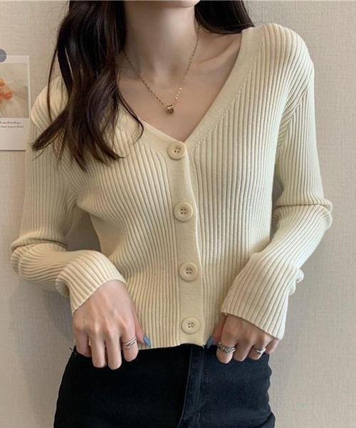 NANEA(ナネア)の「Vネックリブニットカーディガン(カーディガン/ボレロ・レディース・パープル/ブラック/ホワイト/グレー/アイボリー/グリーン・フリー)」の17枚目の写真