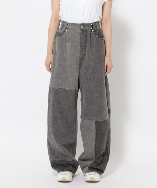 Anui(アニュイ)の「【UNISEX】アジャストパッチデニム(デニムパンツ・レディース・ブラック/ブルー・S/M/L)」の20枚目の写真