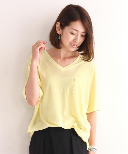 BEAUTY&YOUTH UNITED ARROWS(ビューティーアンドユースユナイテッドアローズ)の「BY コットンレーヨン ポケットVネックTシャツ◆(Tシャツ/カットソー・レディース・ホワイト/ブラック/イエロー/オリーブ・フリー)」の1枚目の写真