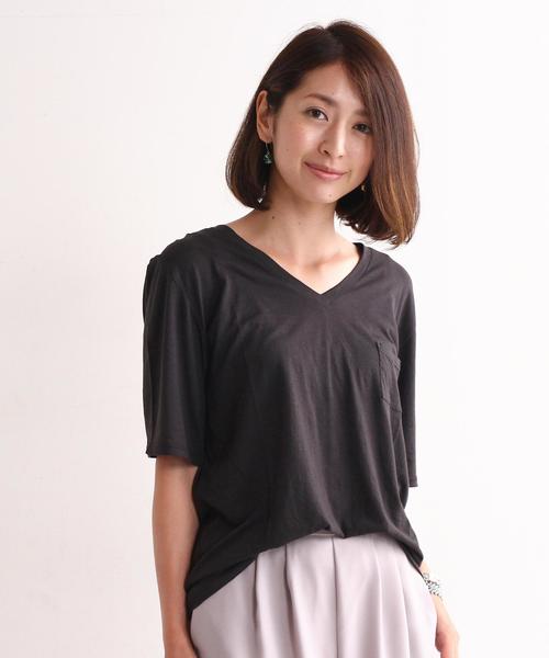 BEAUTY&YOUTH UNITED ARROWS(ビューティーアンドユースユナイテッドアローズ)の「BY コットンレーヨン ポケットVネックTシャツ◆(Tシャツ/カットソー・レディース・ホワイト/ブラック/イエロー/オリーブ・フリー)」の3枚目の写真