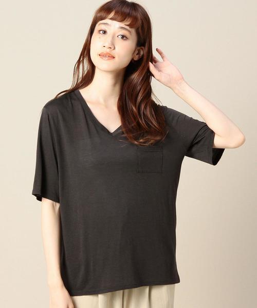 BEAUTY&YOUTH UNITED ARROWS(ビューティーアンドユースユナイテッドアローズ)の「BY コットンレーヨン ポケットVネックTシャツ◆(Tシャツ/カットソー・レディース・ホワイト/ブラック/イエロー/オリーブ・フリー)」の12枚目の写真