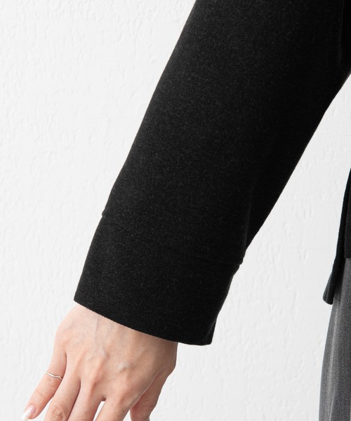 russet(ラシット)の「《qurumu》Vネックカーディガン(O-250)(カーディガン/ボレロ・レディース・キャメル/ブラック・FREE)」の5枚目の写真