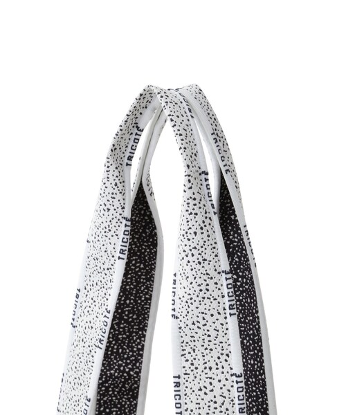 Tricote（トリコテ）の「ニットトートバッグ（トートバッグ・レディース・ベージュ系その他3・ﾌﾘ-）」の4枚目の写真