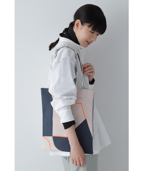 Tricote（トリコテ）の「ニットトートバッグ（トートバッグ・レディース・ベージュ系その他3・ﾌﾘ-）」の7枚目の写真